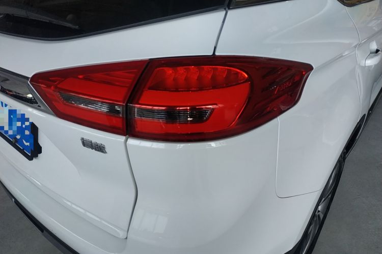 Used Geely Auto Emgrand X7 Sport 2016 1.8TD Automatic ZhiZun Version