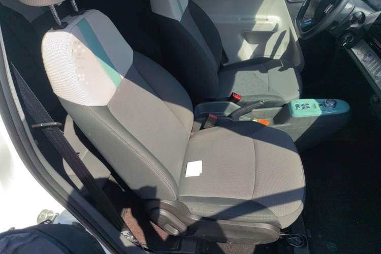 Used CHANGAN NEVO Lumin 2023 205km Xiangqin Version Right Front Seat