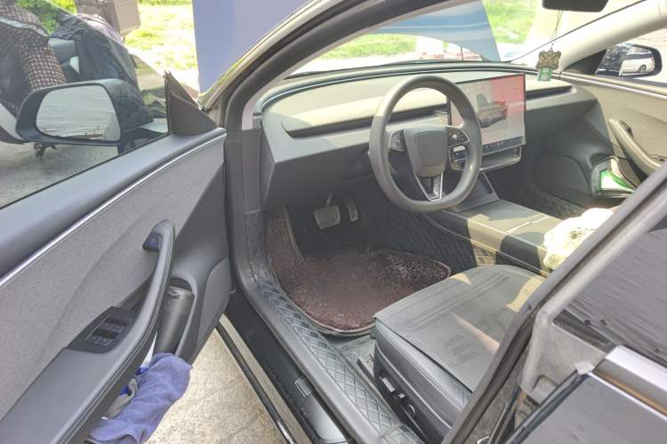 Used Tesla Model 3 2023 Rear-Wheel-Drive Version Driver Seat