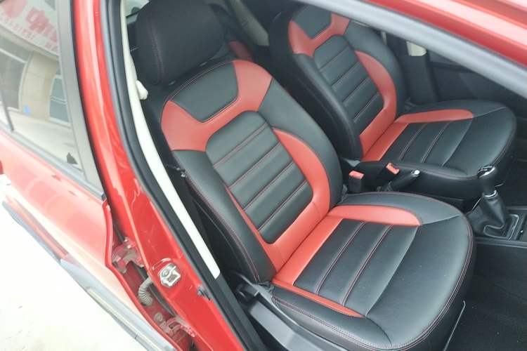 Used Haval H1 2015 1.5L Manual Luxury Model Right Front Seat