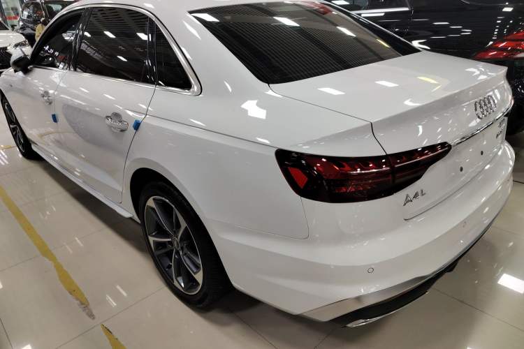 Used Audi A4L 2024 40 TFSI Fashion Dynamic Model
