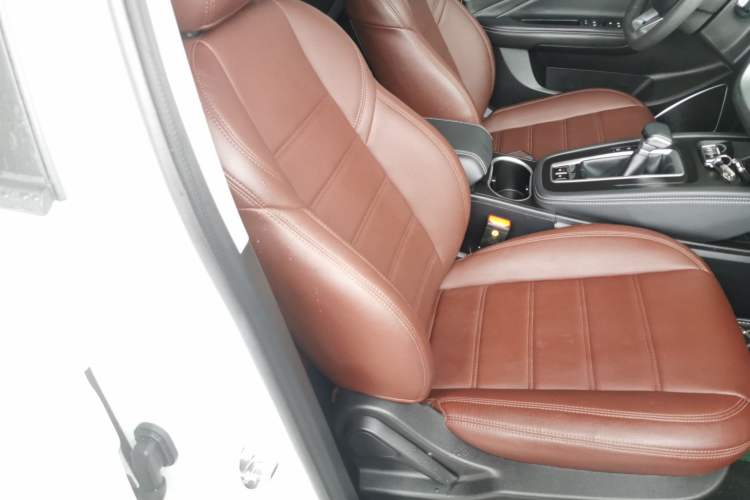 Used JETOUR X70M 2021 1.5T DCT Luxury Partner Model 7 Seats