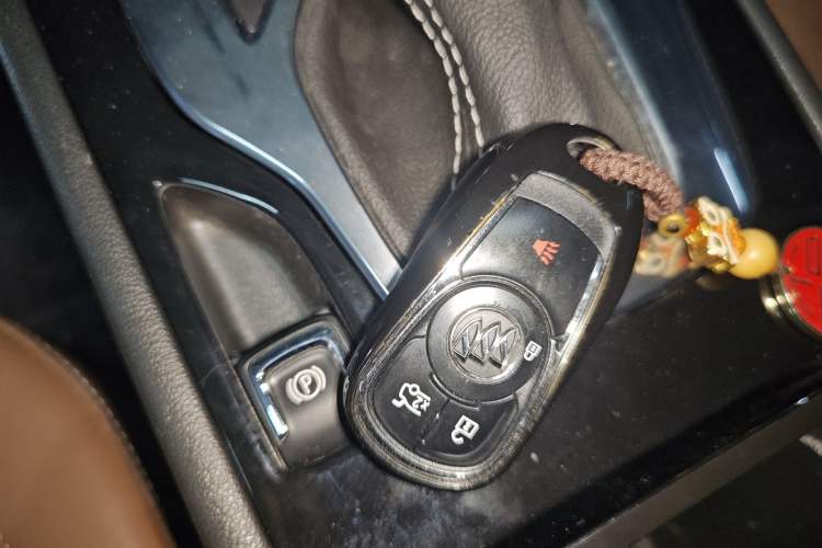 Used Buick Regal 2017 20T Luxury Model