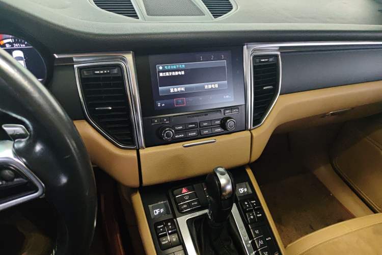 Used Porsche Macan 2017 Macan 2.0T Audio And AC Panel