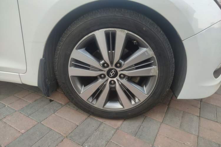 Used Hyundai Mistra 2014 1.8L Automatic Deluxe DLX Model