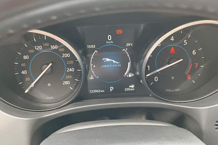 Used Jaguar F-PACE 2016 3.0 SC Four-Wheel Drive R-Sport Sport Edition