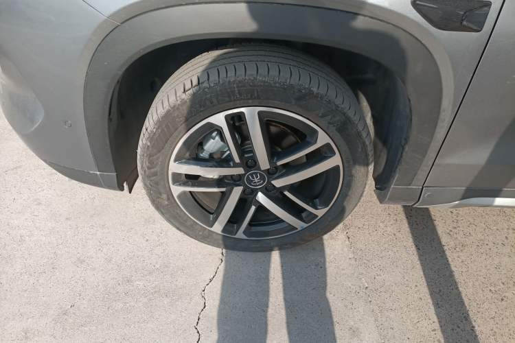 Used BYD Song L DM-i 2025 Intelligent Driving Version 112 km Beyond-Range Type
