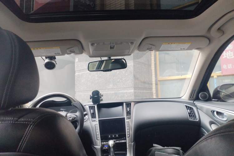 Used Infiniti Q50L 2016 2.0T Enjoyment Edition Headliner