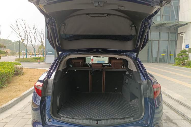 Used Alfa Romeo Stelvio 2017 2.0T 200HP Luxury Edition