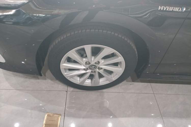 Used Toyota Camry 2021 Dual-Motor 2.5 HGVP Leading Edition Left Front Wheel Hub