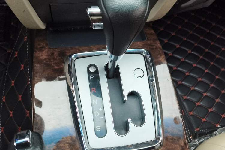 Used GAC Trumpchi GA5 2011 2.0L Automatic Elite Edition
