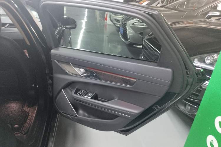 Used Jaguar XFL 2022 XFL 2.0T P250 Two-Wheel-Drive Prestige Luxury Edition