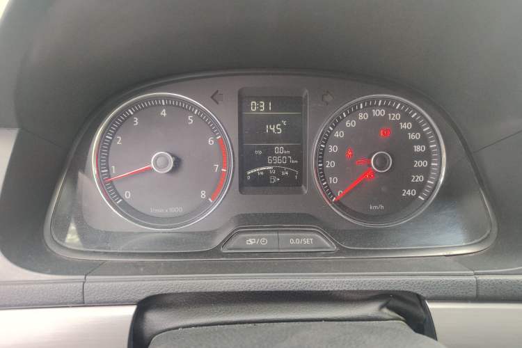 Used Volkswagen Lavida 2013 1.4TSI Manual Comfort Edition