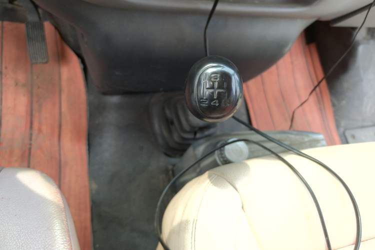 Used Ford Classic Transit 2013 2.8T Facelifted Diesel Van - Short Wheelbase Mid-Roof Model JX493ZLQ4
