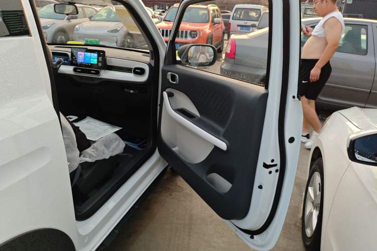 Used Geely Auto Panda 2025 210km Panda Rider
