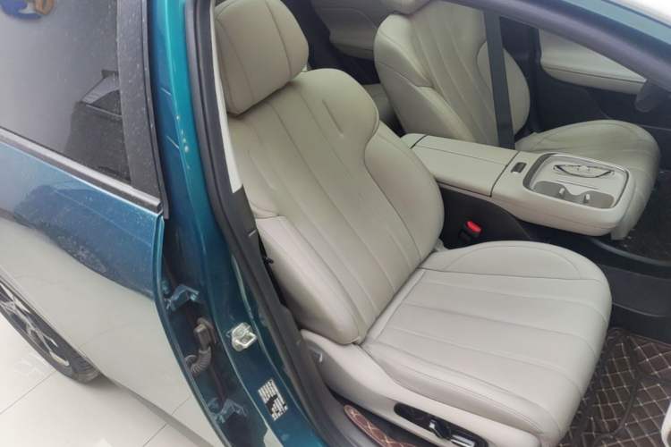 Used AION UT 2025 420 Prestige Edition
