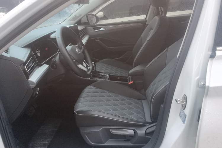 Used Volkswagen Sagitar 2023 300TSI DSG Excellence Edition