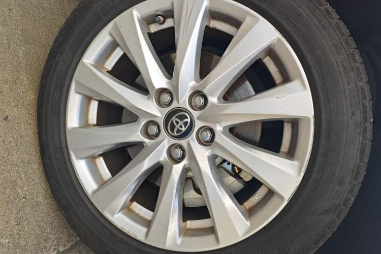 Used Toyota Camry 2019 Revised Version 2.0G Luxury Edition