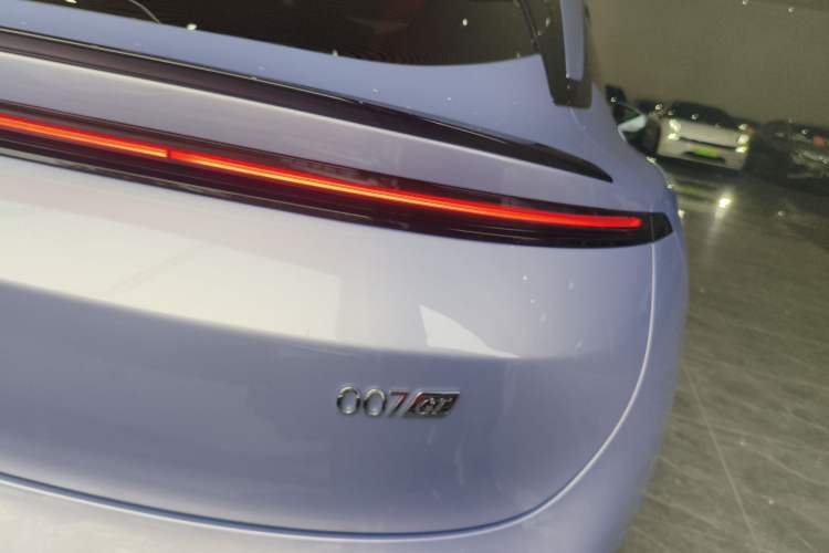 Used Zeekr 007GT 2025 Rear-Drive Intelligent Driving Version 75 kWh