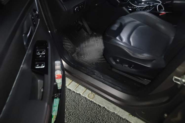 Used BORGWARD BX5 2017 20TGDI Automatic Two-Wheel Drive Pioneer Edition