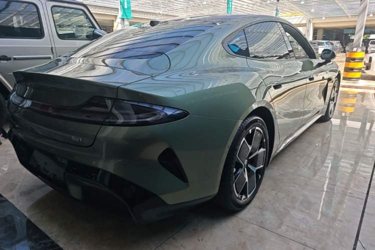 Used Xiaomi Auto SU7 2024 Rear-Drive Ultra-Long Range Advanced Pro-Level Intelligent Driving Version