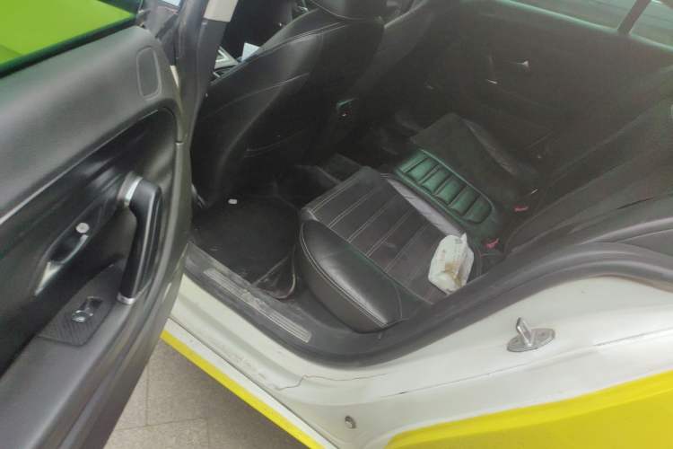 Used Volkswagen FAW-Volkswagen CC 2011 2.0 TSI Ultimate Edition
