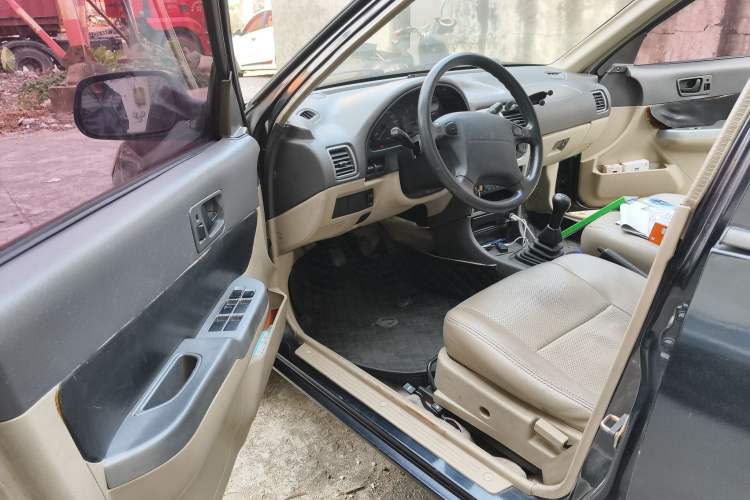 Used Suzuki Lingyang 2011 1.3L Standard Version