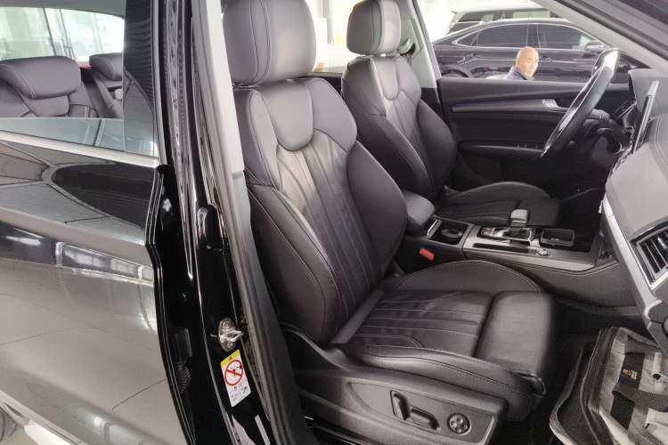 Used Audi Q5L 2022 Updated 40T Luxury Dynamic Edition