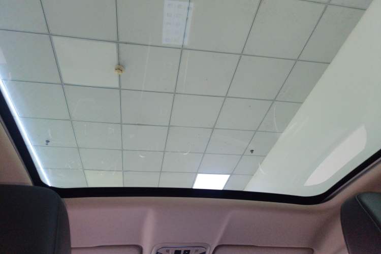 Used Wey VV5 2017 2.0T Flagship Edition
