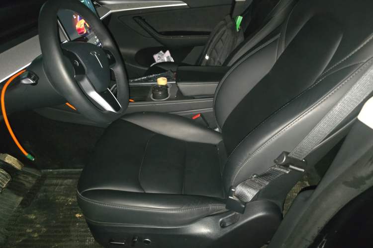 Used Tesla Model Y 2024 Long-Range All-Wheel-Drive Version
