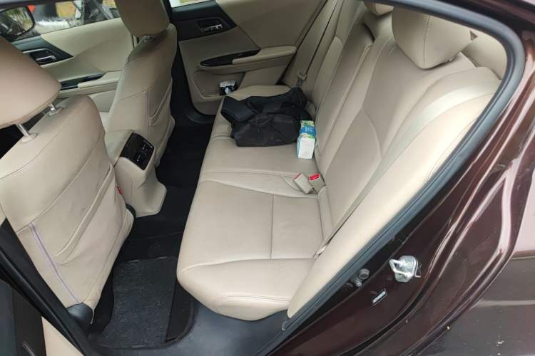 Used Honda Accord 2014 2.0L LX Comfort Edition
