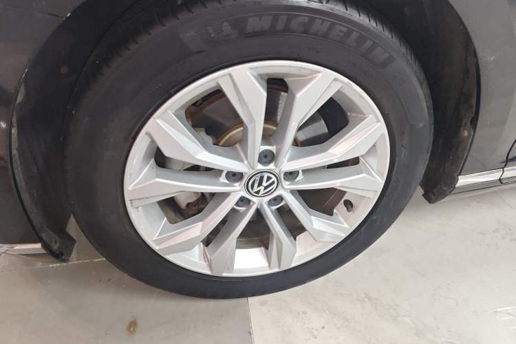 Used Volkswagen Magotan 2017 330TSI DSG Luxury Model
