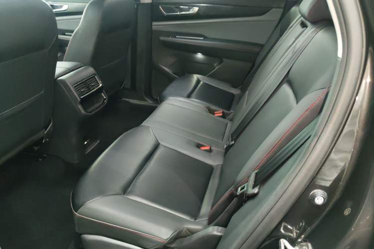 Used Volkswagen Teramont X 2022 330TSI Two-Wheel-Drive Luxury Edition Left Rear Seat