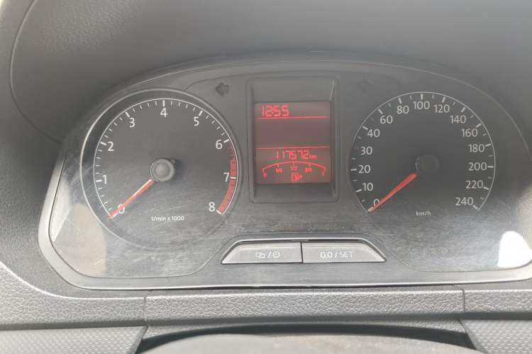 Used Volkswagen Jetta 2015 Value Edition 1.6L Manual Fashionable Style