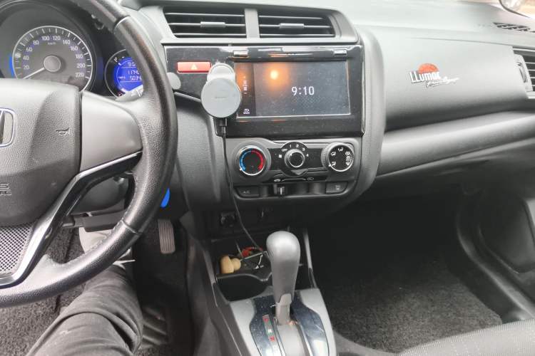 Used Honda Fit 2016 1.5L LXS CVT Comfort Sunroof Version Audio And AC Panel