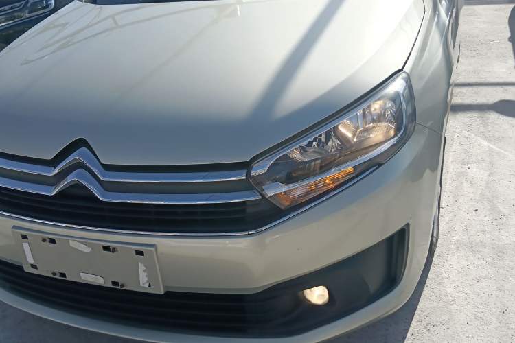 Used Citroen C4 Sega 2016 1.6L Automatic Comfort Model Left Front Headlight