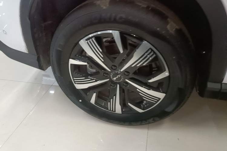 Used BYD Sealion 05 DM-i 2025 DM-i Intelligent Driving 75KM Prestige Model
