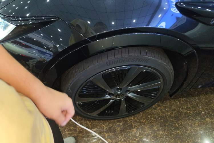 Used Toyota bZ5 2025 Model 550 PRO Smart Driving Edition Exterior 4