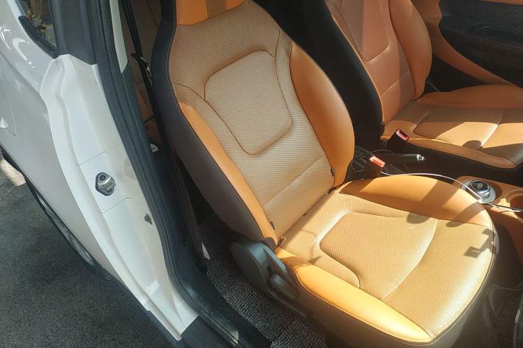 Used Chery QQ Little Ant 2018 400 4-Seater Smart Edition Right Front Seat