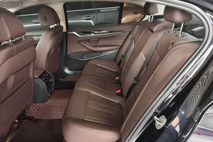 Used BMW 5 Series 2022 Restyled 525Li Luxury Package
