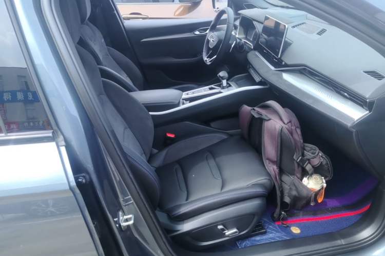 Used Geely Auto Preface 2024 2.0TD Qingyun Edition Right Front Seat