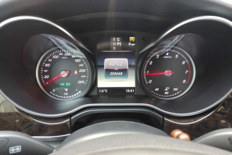 Used Mercedes-Benz V-Class 2017 V 260 Prestige Edition