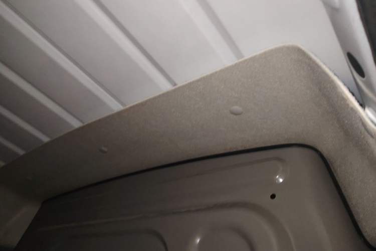 Used Jinbei Hiace X30  Headliner