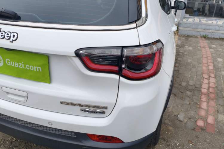 Used Jeep Compass 2017 200T Automatic Family Edition