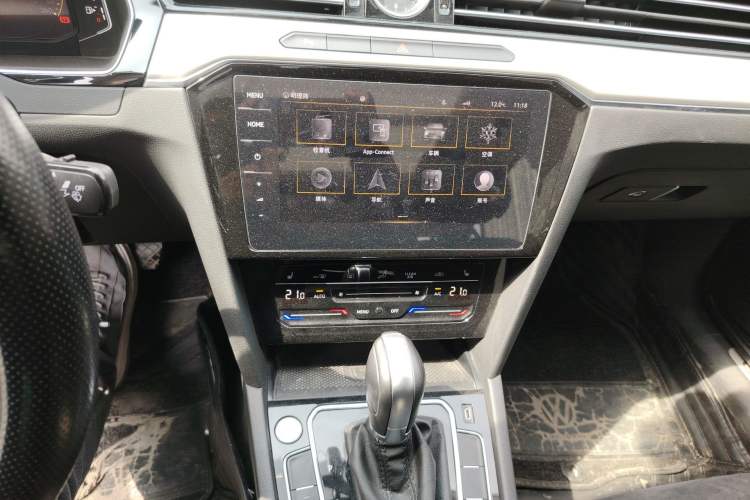 Used Volkswagen Magotan 2021 330TSI DSG 30th Anniversary Edition
