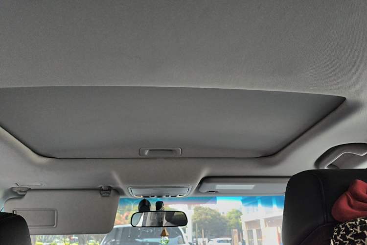 Used Acura CDX 2016 1.5T Two-Wheel Drive Enjoyment Edition Headliner