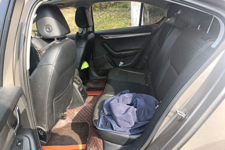 Used Skoda Octavia 2018 TSI230 DSG Luxury Edition