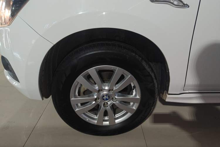 Used Venucia T70 2016 2.0L CVT Smart Choice Edition
