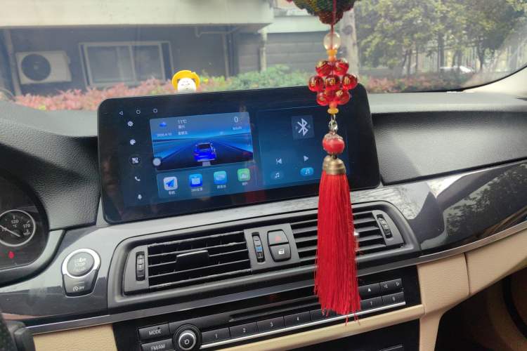 Used BMW 5 Series 2013 520Li Elegant Edition Audio And AC Panel