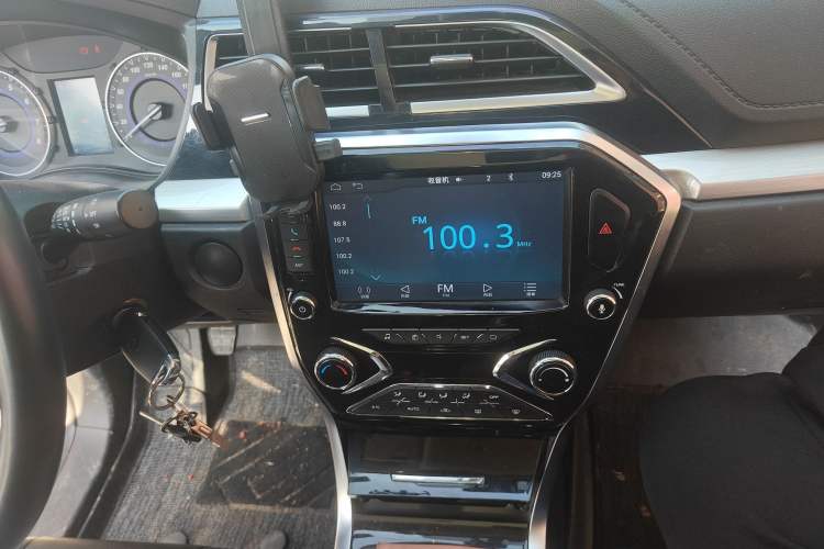 Used Haima S5 Youth Edition 2017 1.6L Manual Luxury Model